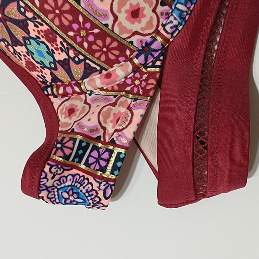 Shade & Shore swimsuit berry size 38B - Picture 4 of 14